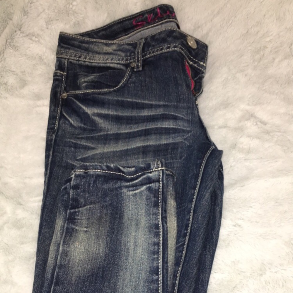 Jeans - Picture 3 of 10